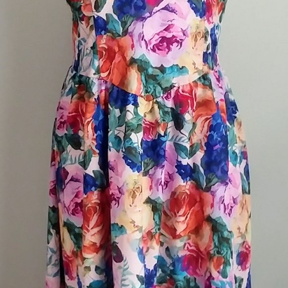 Summer Beach Corset Dress Strappy Colourful Floral Smocked Open Back Light Fairy - Picture 3 of 8